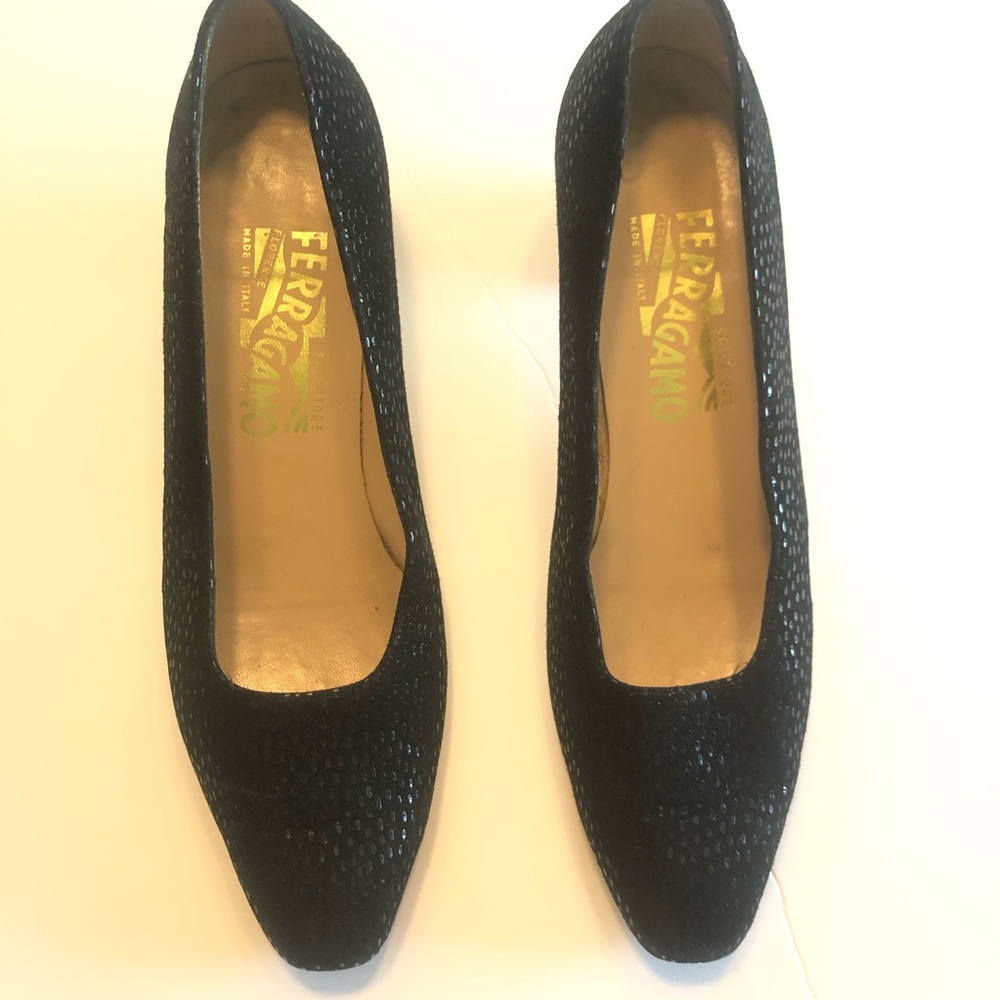 Salvatore Ferragamo heels size 7.5 aa